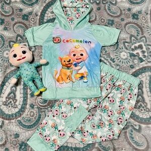 Cocomelon 3t short-sleeve unisex hoodie outfit